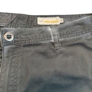 Volcom Mens Pants Size 40 Black Flat Front Chino Casual Workwear